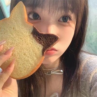 十二岁的胡安娜